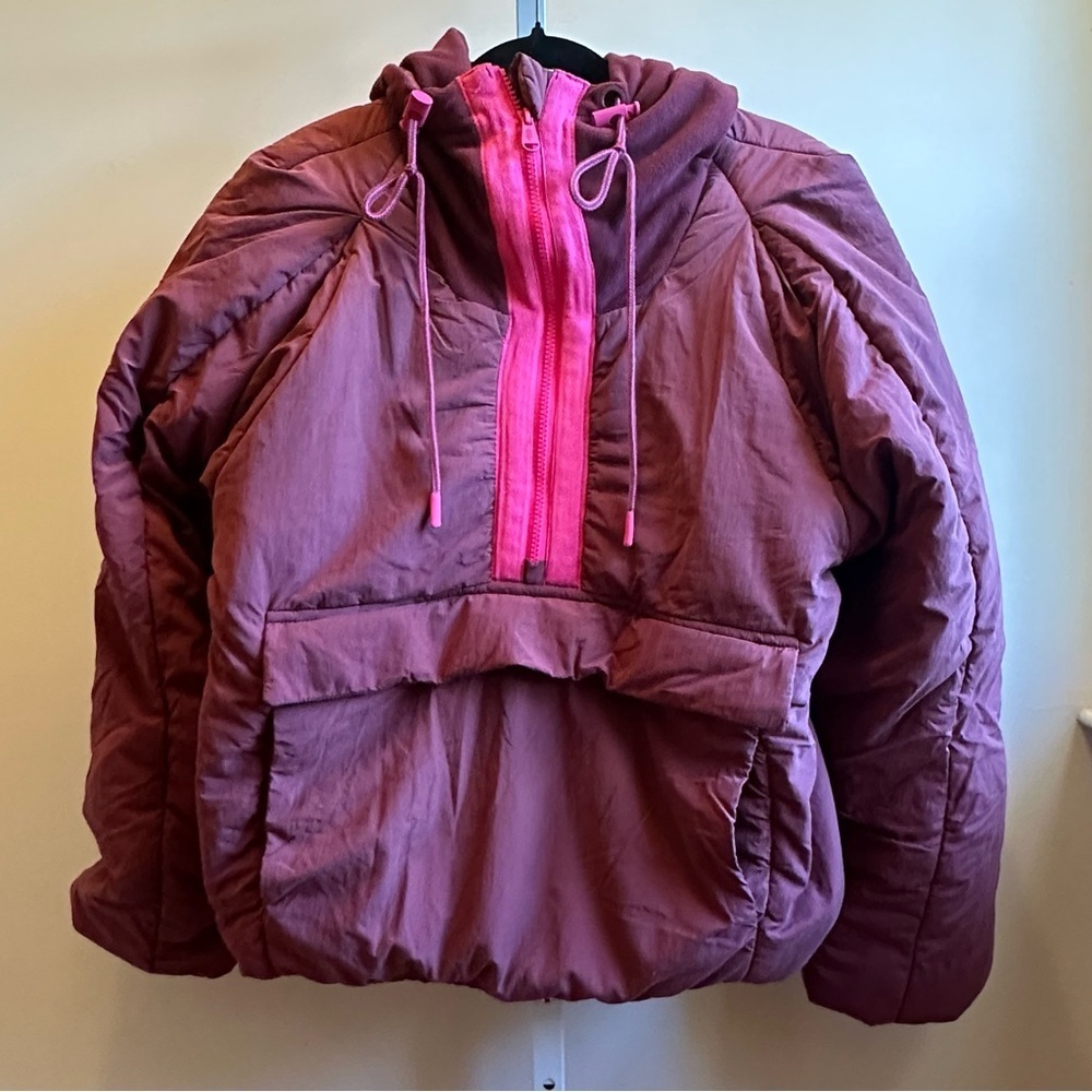 NWT FP Movement In A Pillow Water Resistant Packable Puffer Anorak Sour Cherry - Picture 6 of 16